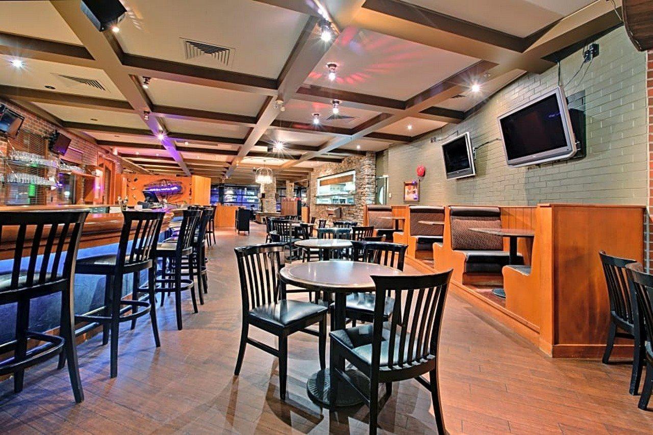 Doubletree By Hilton West Kelowna Exteriör bild