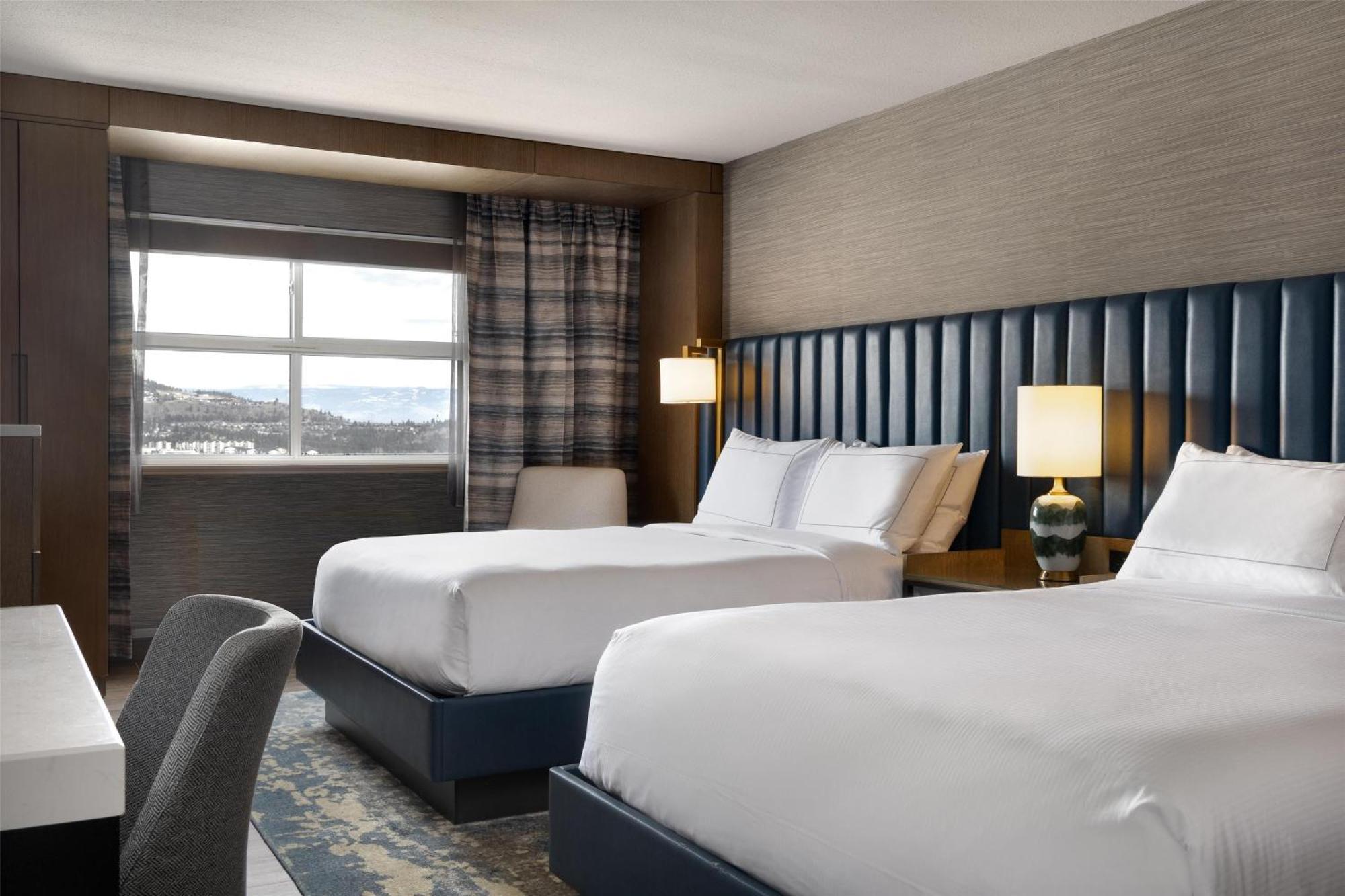 Doubletree By Hilton West Kelowna Exteriör bild