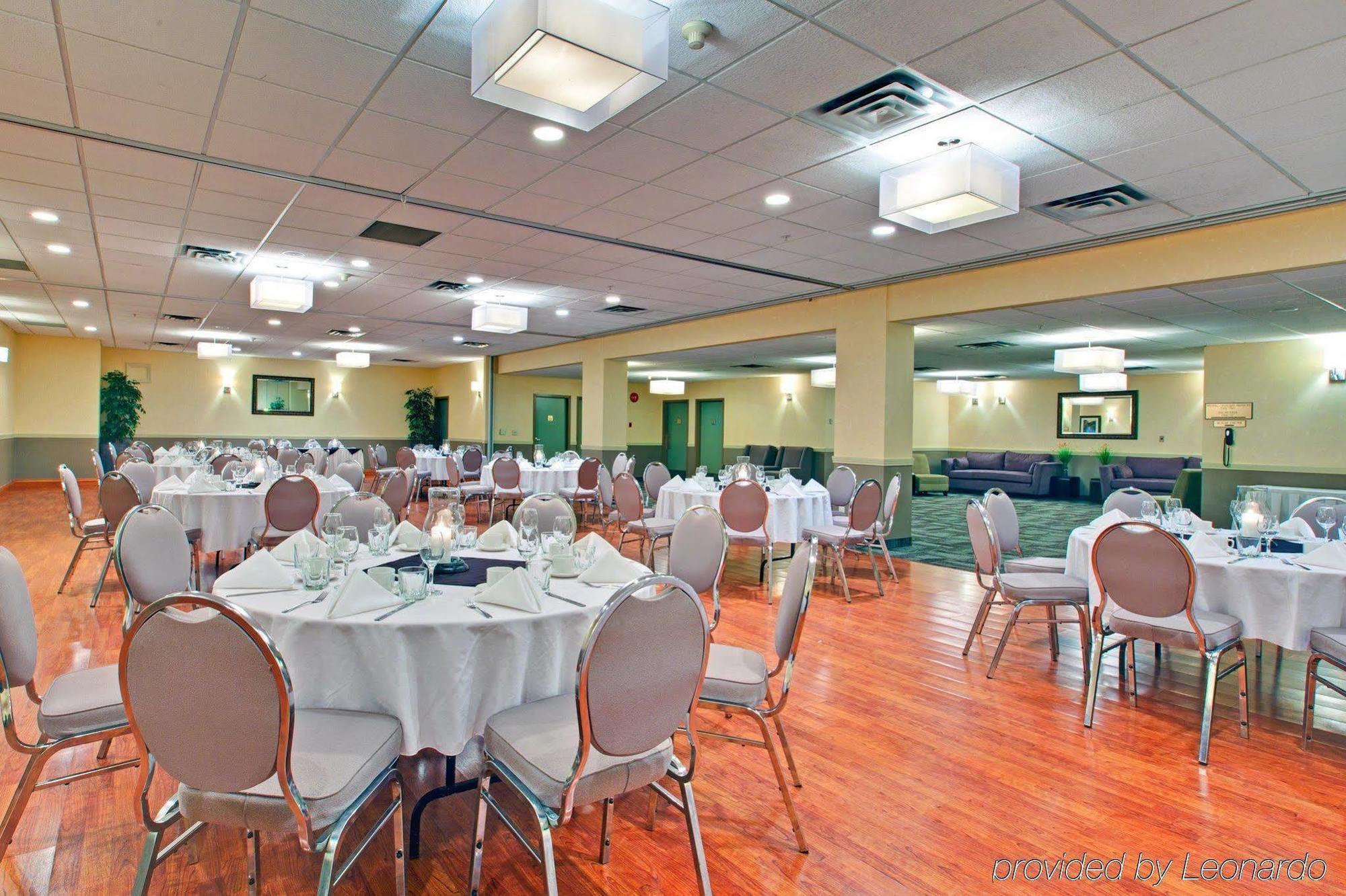 Doubletree By Hilton West Kelowna Restaurang bild